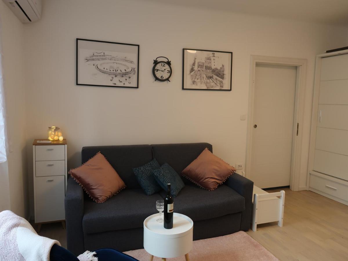 Runa Zagreb Bagian luar foto